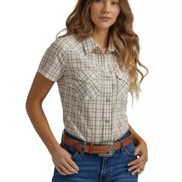 NWT Wrangler 112344663 ESSENTIAL PLAID SHORT SLEEVE SNAP SHIRT - Picture 1 of 6